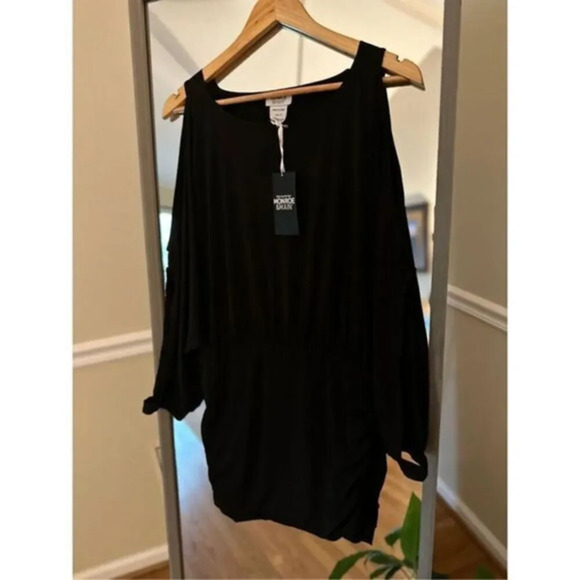 Monroe & Main Cold Shoulder Black NWT‎ Dress Size Medium - Picture 1 of 4
